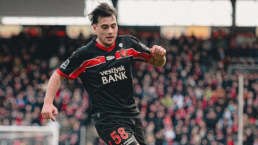 Türk futbolcu Aral Şimşir, Danimarka Süper Ligi'nde